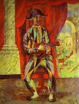  picasso - Harlequin with a Guitar 1917 cubist Pablo Picasso